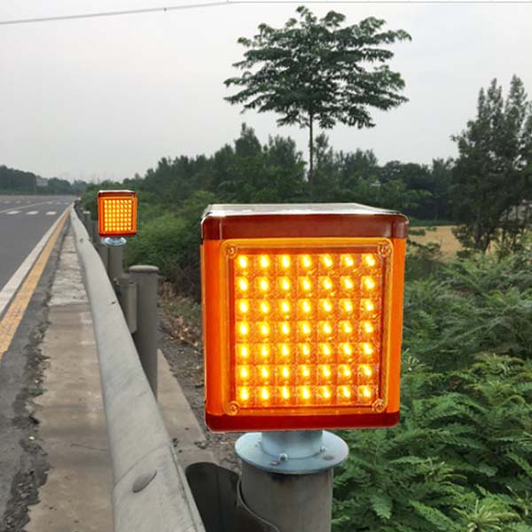 太陽(yáng)能防霧燈